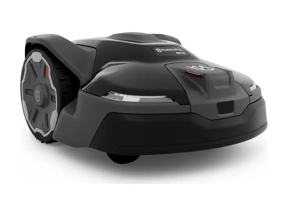 Husqvarna Automower 440 iQ robot lawn mower, studio shot (Husqvarna company image)